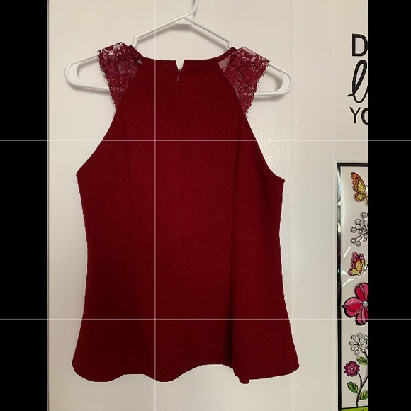 Tops - Picture 2 of 2